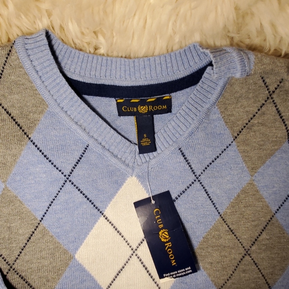 Cardigan - Picture 2 of 3
